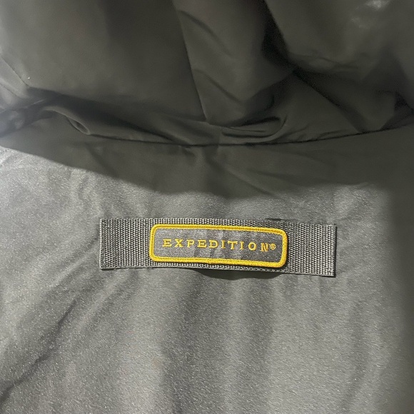 Canada Goose Men's Expedition Parka - Picture 14 of 15